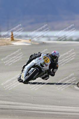 media/Dec-08-2024-CVMA (Sun) [[267e5a7075]]/Race 4-Amateur Supersport Middleweight/